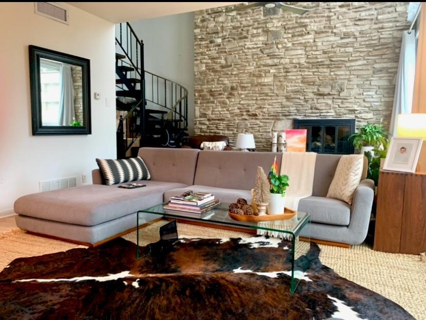 2102 W 11th St in Austin, TX - Building Photo