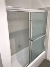 13433 Roselle Ave in Hawthorne, CA - Building Photo - Building Photo