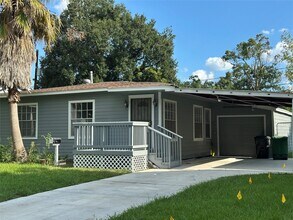 7018 Keller St in Houston, TX - Building Photo - Building Photo