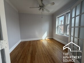 3902 W Argyle St, Unit 3A in Chicago, IL - Building Photo - Building Photo
