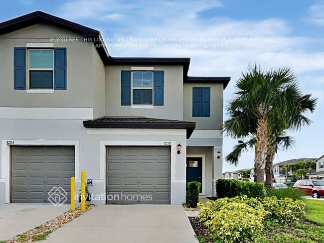 property at 8278 Crescent Oaks Dr