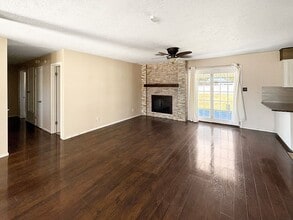 200 W Rojo Dr in Hobbs, NM - Building Photo - Building Photo