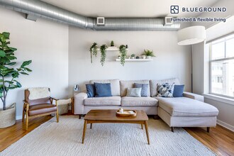 1441 Central St-Unit -FL5-ID13 in Denver, CO - Foto de edificio - Building Photo