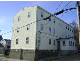 542 E School St Apartamentos