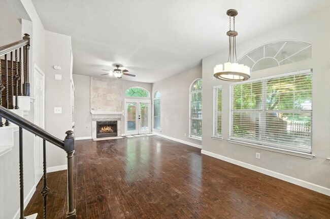 property at 9128 Cumberland Dr