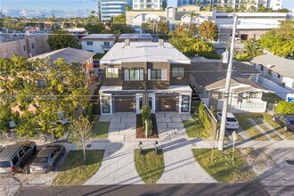 3187 SW 23rd St in Miami, FL - Building Photo - Building Photo