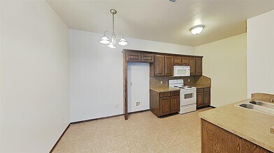 1722 W Palm Pl in Oklahoma City, OK - Building Photo - Building Photo