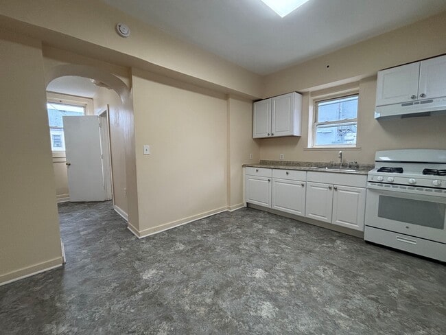 380 East Ave, Unit 380-1