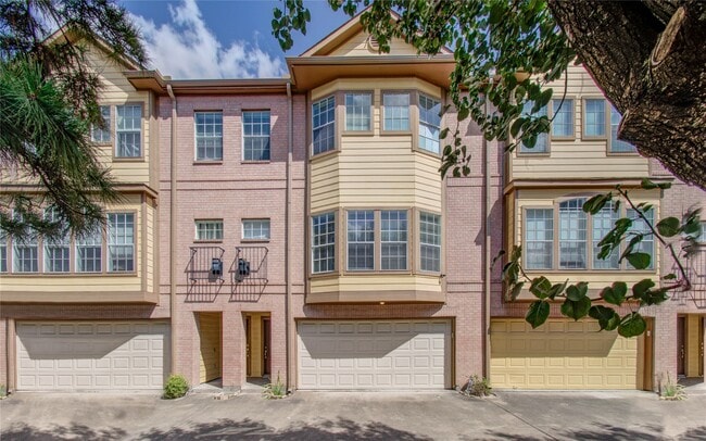 1331 McIlhenny St in Houston, TX - Building Photo - Building Photo