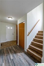 48 Olde Penn Dr in Easton, PA - Building Photo - Building Photo