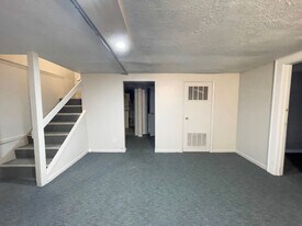 210 S Nichols Ave in Muncie, IN - Building Photo