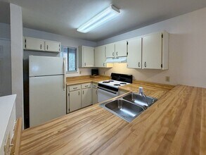 109 SE 16th Ave in Gainesville, FL - Building Photo - Building Photo
