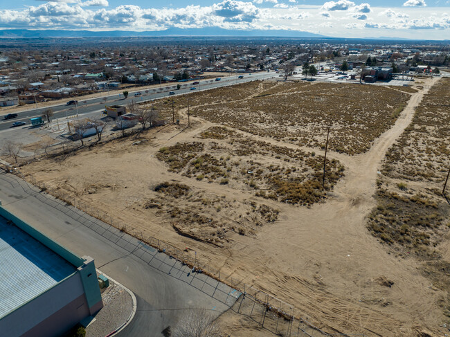 La Serena Senior in Albuquerque, NM - Building Photo - Building Photo