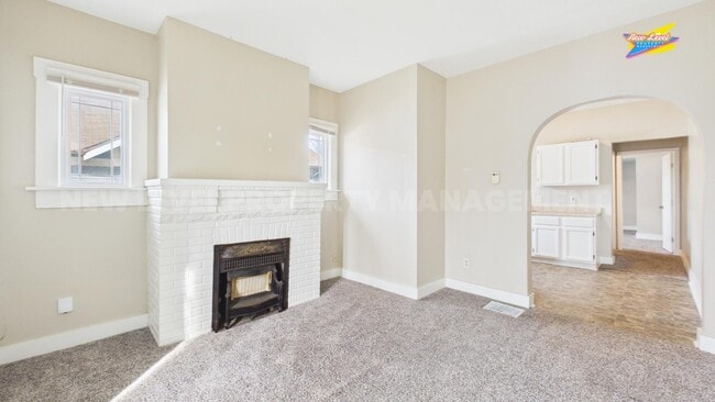 352 N Holyoke Pl in Wichita, KS - Building Photo - Building Photo