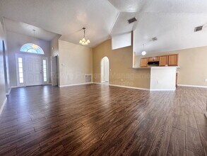 5536 Sycamore Canyon Dr in Kissimmee, FL - Building Photo - Building Photo