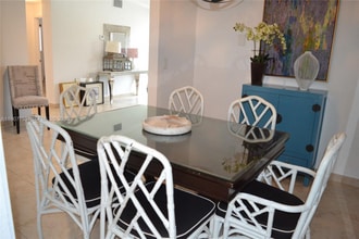 3221 SW 93rd Pl in Miami, FL - Building Photo - Building Photo