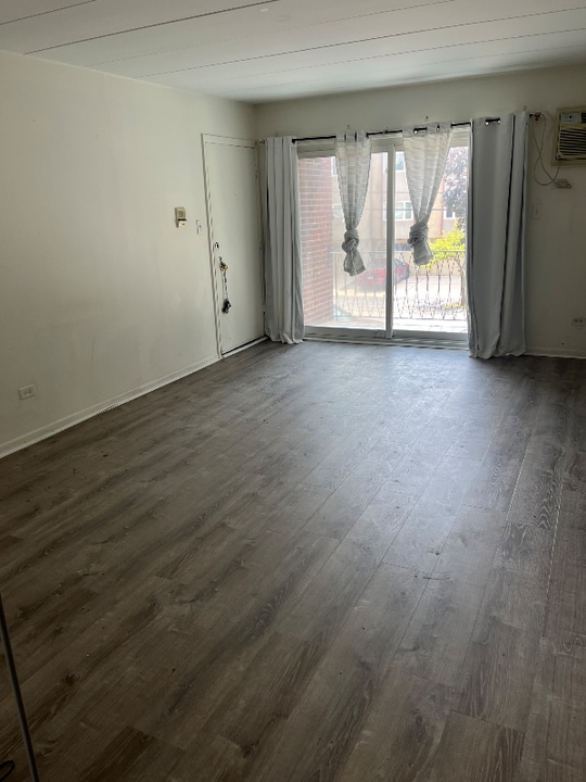 10445 S Keating Ave in Oak Lawn, IL - Building Photo