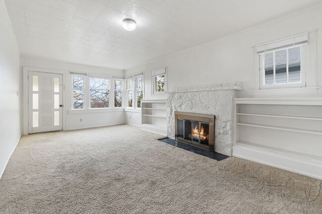 482 NE Adams Ave in Chehalis, WA - Building Photo - Building Photo