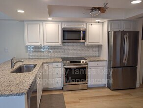 7430 Sunshine Skyway Ln S in St. Petersburg, FL - Building Photo - Building Photo