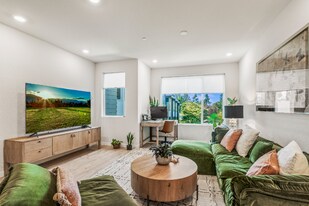 2126 N 147th St in Shoreline, WA - Building Photo