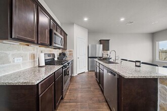 14301 W Pine Heart Dr in Conroe, TX - Building Photo - Building Photo
