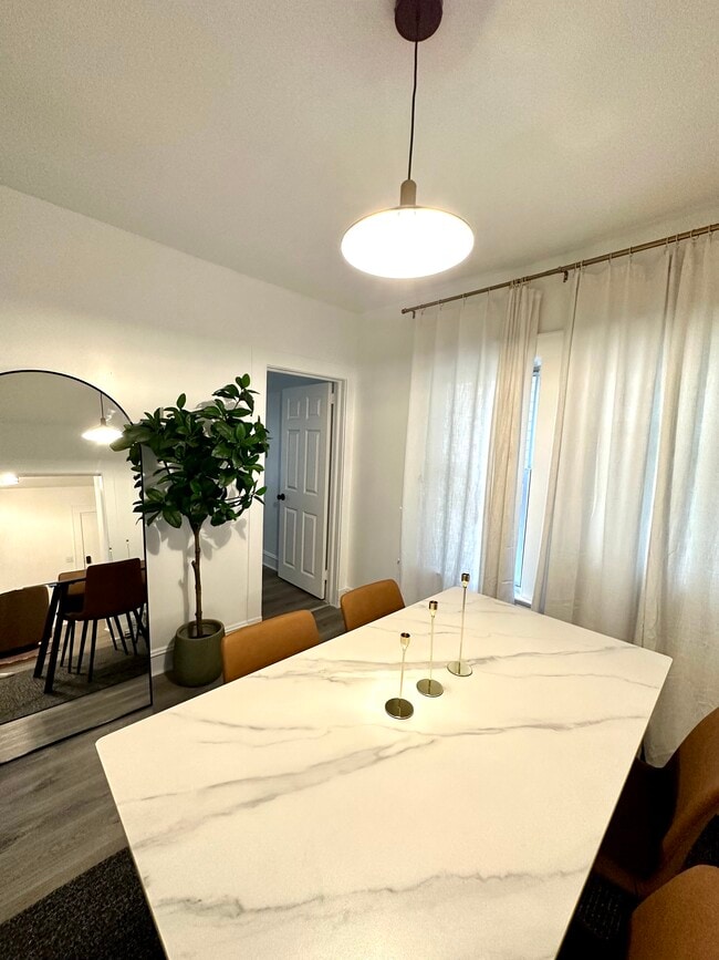 48 Maple Ave, Unit 2 in Montclair, NJ - Foto de edificio - Building Photo