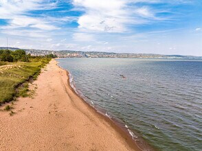 1802 Minnesota Ave in Duluth, MN - Building Photo - Building Photo