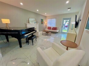 3024 SW 6th St in Miami, FL - Building Photo - Building Photo