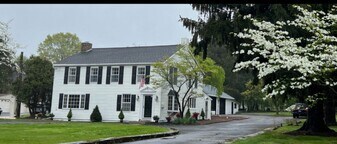 1425 N Line St in Lansdale, PA - Building Photo