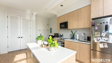 11 Herkimer St, Unit 6d in Brooklyn, NY - Foto de edificio - Building Photo