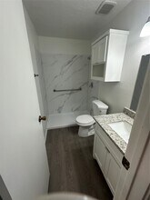 709 Skylark Rd in Pasadena, TX - Building Photo - Building Photo