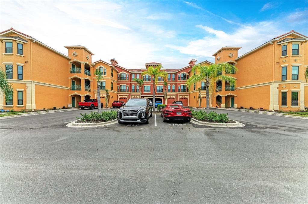 2738 Via Tivoli in Clearwater, FL - Building Photo