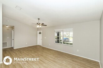 1084 Thompson Rd SW in Palm Bay, FL - Building Photo - Building Photo