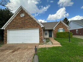 8422 Jacob Dr in Memphis, TN - Building Photo
