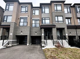 56 Tennant Cir in Vaughan, ON - Building Photo