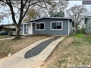 5411 Clark Ave in San Antonio, TX - Building Photo - Building Photo