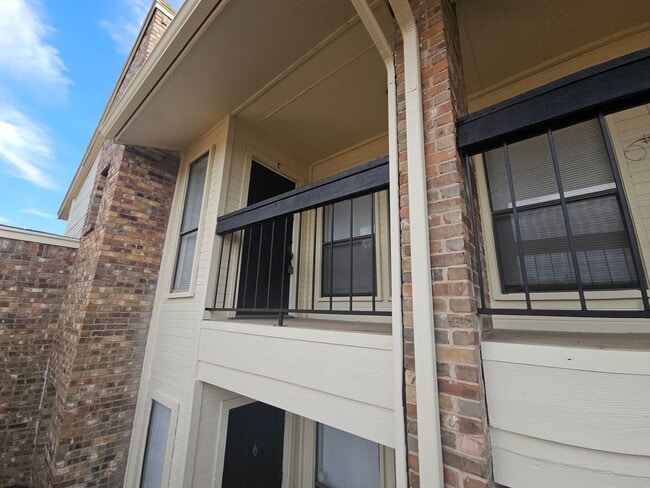 property at 5032 Winder Ct