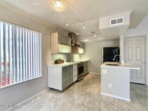 3600 Hayden Rd in Scottsdale, AZ - Building Photo - Building Photo