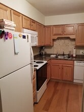 3 Murphy's Lane, Unit 6 in Shelton, CT - Foto de edificio - Building Photo