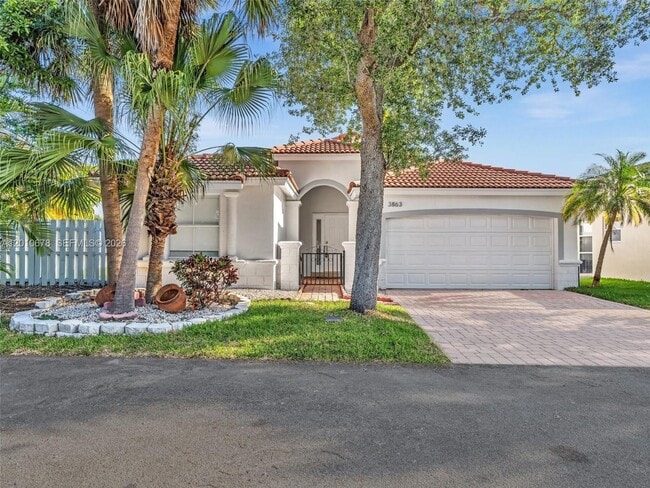 3863 SW 53rd Pl