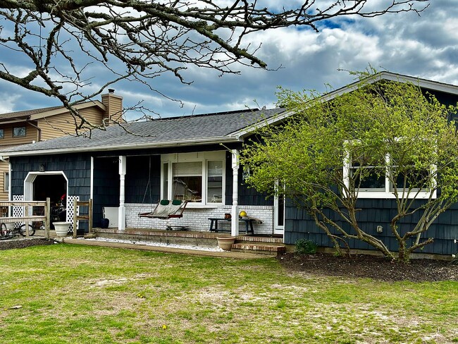 property at 1107 Pensacola Rd