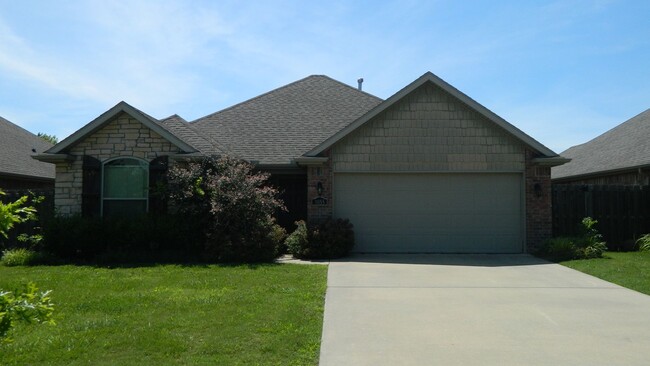 property at 3055 N Bentley Ridge