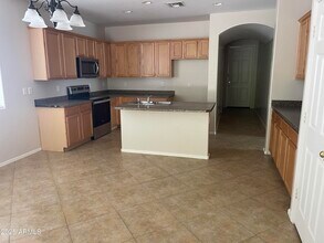 1528 E Mia Ln in Gilbert, AZ - Building Photo - Building Photo