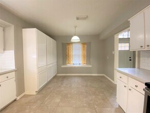 12303 Longfellow Dr in Montgomery, TX - Building Photo - Building Photo