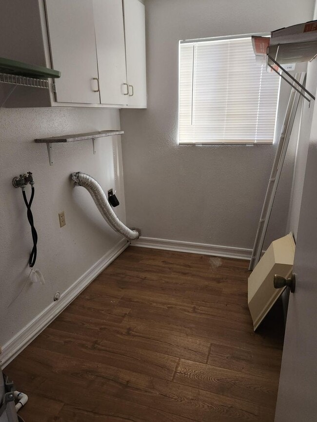 1006 2nd St in Redding, CA - Building Photo - Building Photo