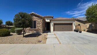 17784 W Sherman St in Goodyear, AZ - Building Photo