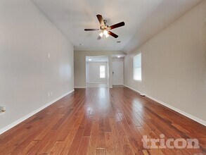 16339 Noble Meadow Ln in Houston, TX - Foto de edificio - Building Photo