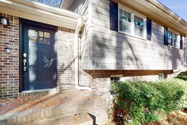 3312 Ben Hill St SW in Marietta, GA - Building Photo - Building Photo