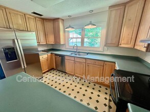 17 Farrell Kirk Ln in Greenville, SC - Building Photo - Building Photo