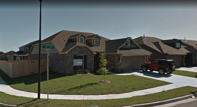 property at 14622 E 111th Ct N